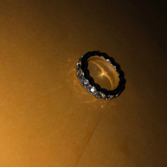 Ring - Picture 3 of 3